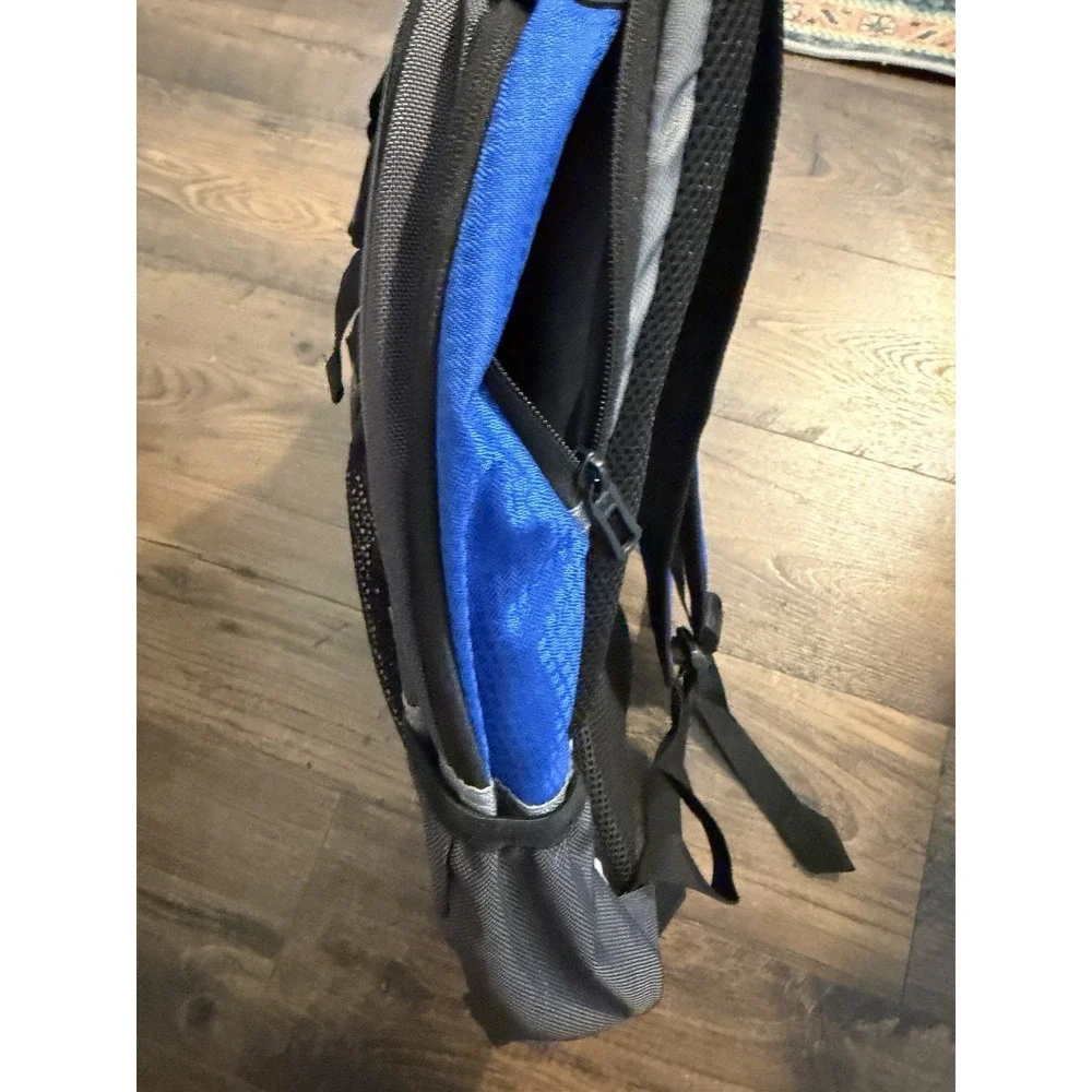 NEW Fūl Hexar Laptop Tablet Case Bag Backpack Blue & Gray 18